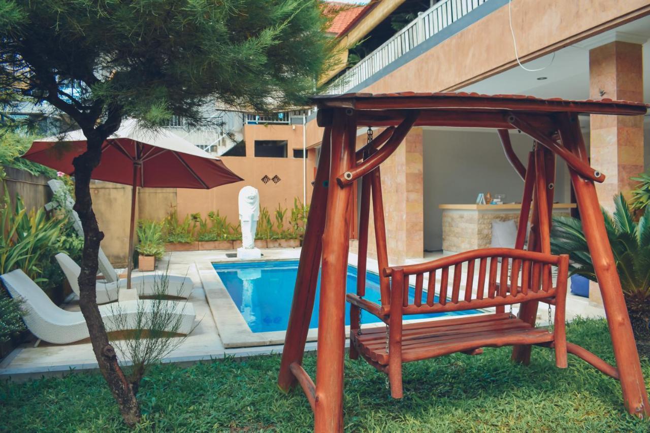 Hotel Urban Jungle House Bali Canggu Exterior foto