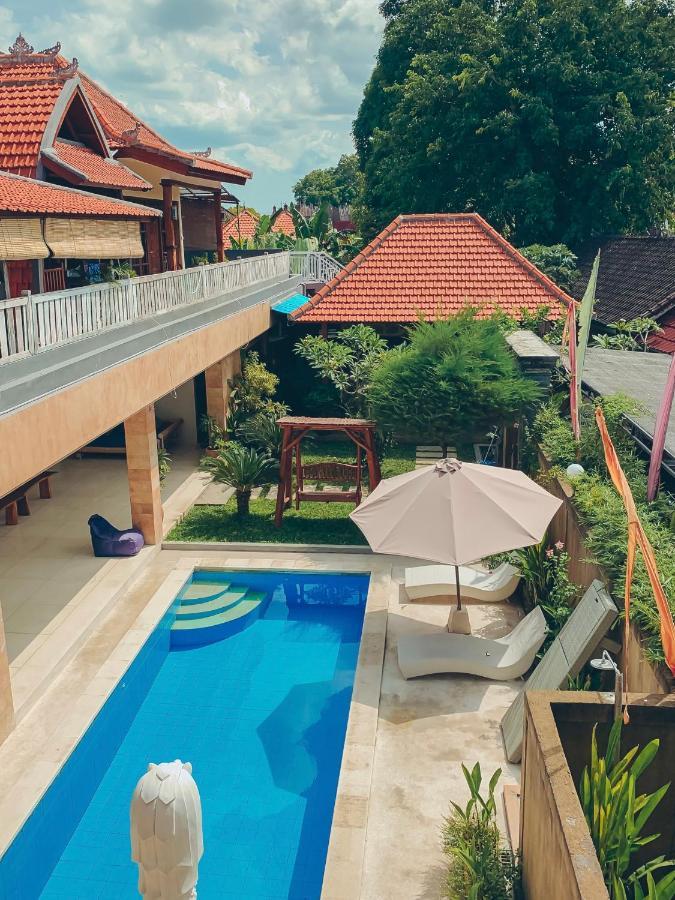 Hotel Urban Jungle House Bali Canggu Exterior foto