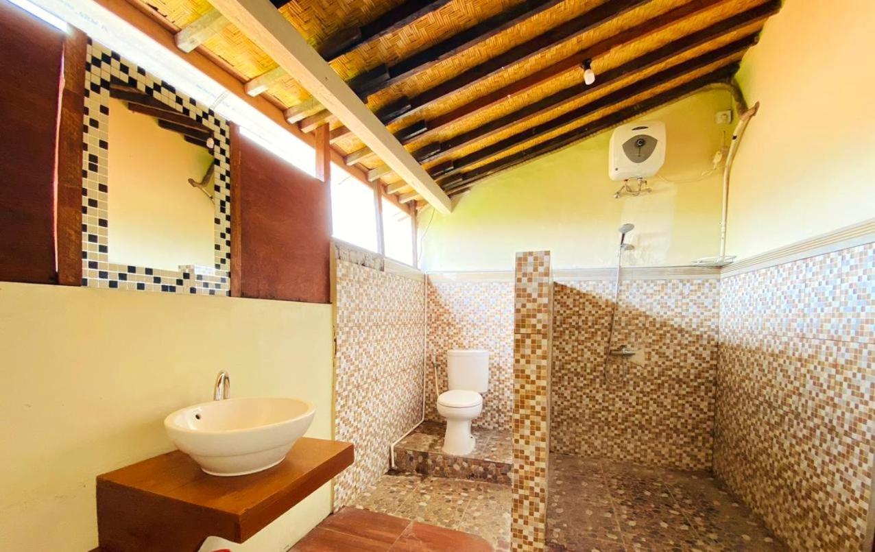 Hotel Urban Jungle House Bali Canggu Exterior foto